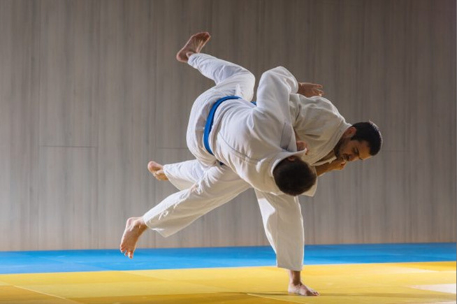 Comment le travail des pieds en judo, aide à éviter le contre Comment le travail des pieds en judo, aide à éviter le contre