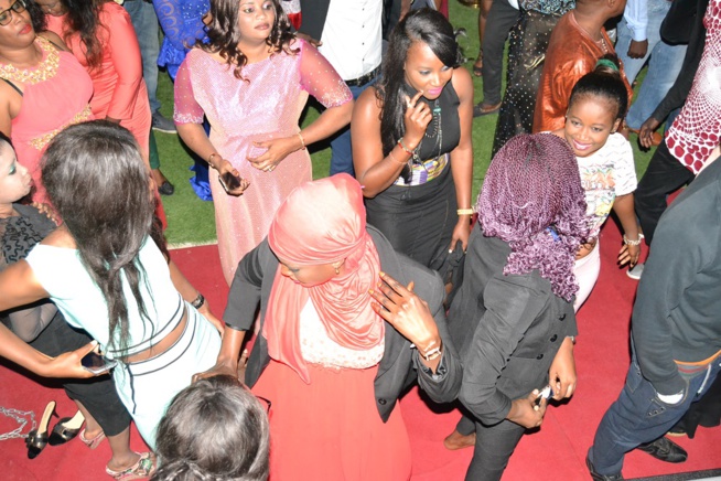 Dîner de gala Ambassador de Nouakchott: Pape Diouf assure, chauffe et explose les Mauritaniens à guichet fermé Dîner de gala Ambassador de Nouakchott: Pape Diouf assure, chauffe et explose les Mauritaniens à guichet fermé