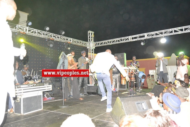 Quand Pape Diouf s'essaye à la danse, voila ce que ça donne. Regardez