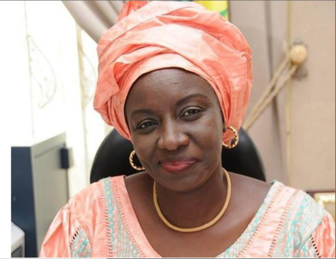 Coalition Diomaye Président : Dr. Aminata Touré, Superviseur général, rappelle à tous les membres la nécessité de remplir les lettres d’engagement… Coalition Diomaye Président : Dr. Aminata Touré, Superviseur général, rappelle à tous les membres la nécessité de remplir les lettres d’engagement…