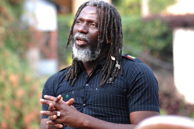 Tiken Jah Fakoly propose un «seul passeport» pour les enfants d’Afrique Tiken Jah Fakoly propose un «seul passeport» pour les enfants d’Afrique