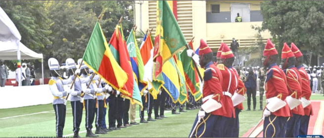 Thiaroye 44 : des artistes retracent l’histoire du tirailleurs, en attendant le début de la commémoration Thiaroye 44 : des artistes retracent l’histoire du tirailleurs, en attendant le début de la commémoration