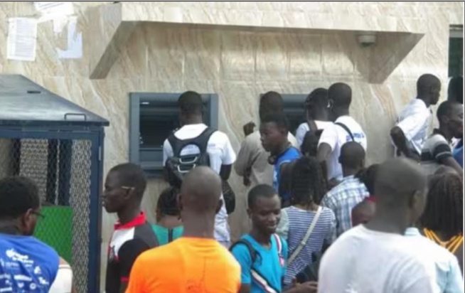 Après plusieurs jours de tensions : L’État annonce le paiement des bourses d'étudiants, ce mardi Après plusieurs jours de tensions : L’État annonce le paiement des bourses d'étudiants, ce mardi