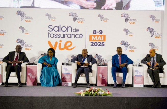 FORMIDABLE RESEAU DE DISTRIBUTION : La banque en toute assurance FORMIDABLE RESEAU DE DISTRIBUTION : La banque en toute assurance