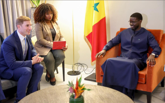 Abidjan/ Investiture du Président Alassane Ouattara : le Président de la République a accordé une audience à M. Jacob Helberg, Sous-secrétaire d’État américain aux Affaires économiques, cet après-midi Abidjan/ Investiture du Président Alassane Ouattara : le Président de la République a accordé une audience à M. Jacob Helberg, Sous-secrétaire d’État américain aux Affaires économiques, cet après-midi