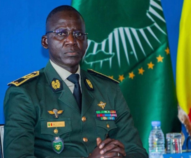 Hommage de Talla Sylla au Général d'Armée Mbaye Cissé, "un chef, un ami" Hommage de Talla Sylla au Général d'Armée Mbaye Cissé, "un chef, un ami"