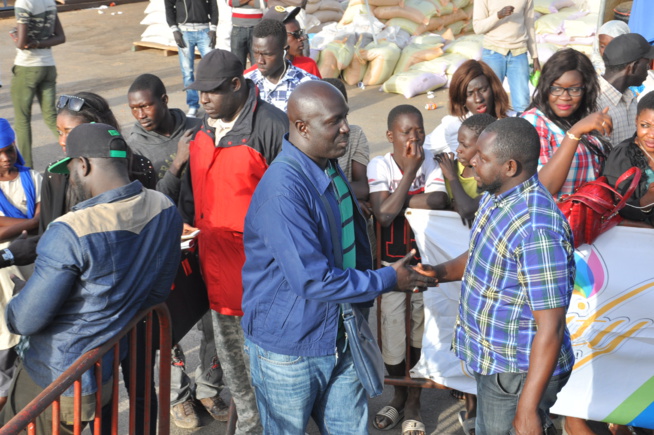 Les images du face to face Gris Bordeau vs Modou Lo: Un combat organisé par PAF PRODUCTION.