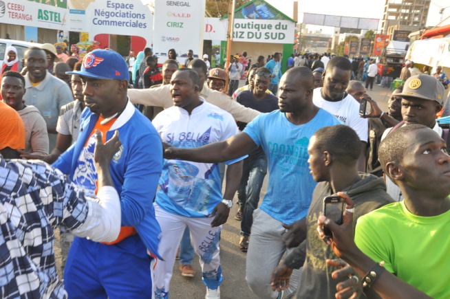 Les images du face to face Gris Bordeau vs Modou Lo: Un combat organisé par PAF PRODUCTION.
