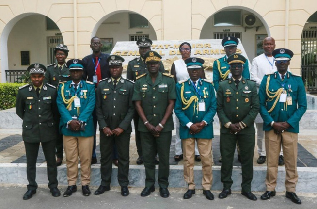 Coopération pénitentiaire : le Sénégal accueille le Directeur général des services pénitentiaires de Gambie Coopération pénitentiaire : le Sénégal accueille le Directeur général des services pénitentiaires de Gambie