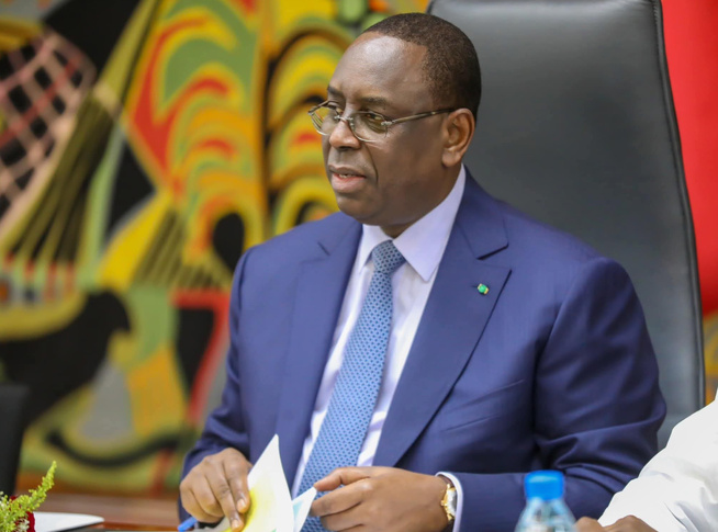 Éducation, Formation et Emploi au coeur de la Vision du Bâtisseur, Son Excellence Macky SALL . Éducation, Formation et Emploi au coeur de la Vision du Bâtisseur, Son Excellence Macky SALL .