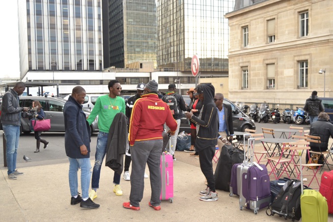 Les images de la caravane Waly dans ma ville sur la route de Berçy à la gare de Lyon destination Marseille.