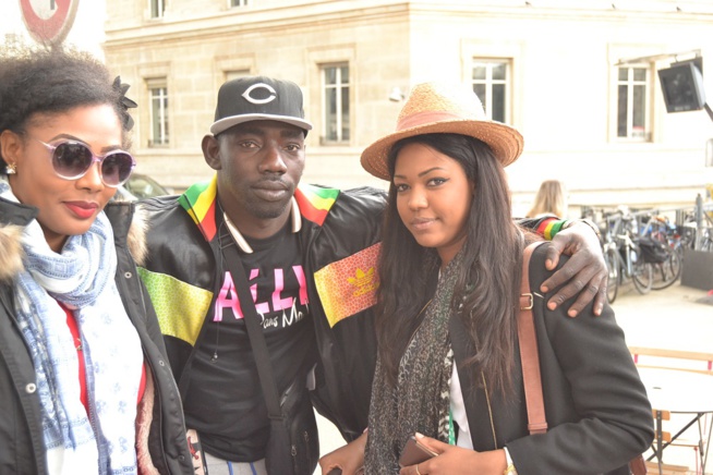 Les images de la caravane Waly dans ma ville sur la route de Berçy à la gare de Lyon destination Marseille. Les images de la caravane Waly dans ma ville sur la route de Berçy à la gare de Lyon destination Marseille.