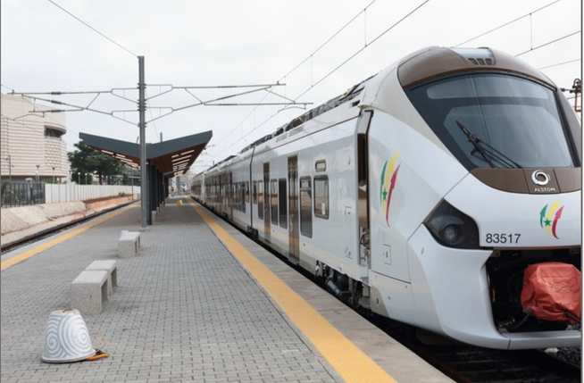 TER : la ligne Dakar–AIBD officiellement connectée après des essais concluants TER : la ligne Dakar–AIBD officiellement connectée après des essais concluants