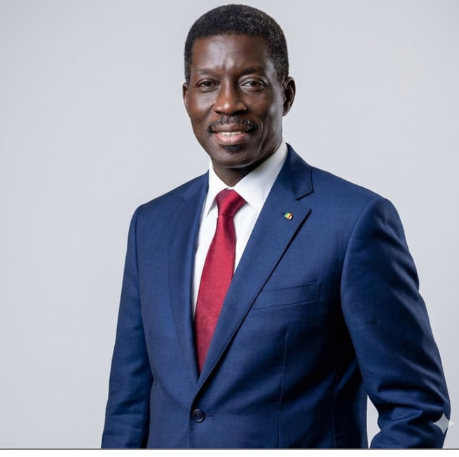 Le vertige des chiffres : De la lumière au jeu”, Par Talla Sylla Le vertige des chiffres : De la lumière au jeu”, Par Talla Sylla