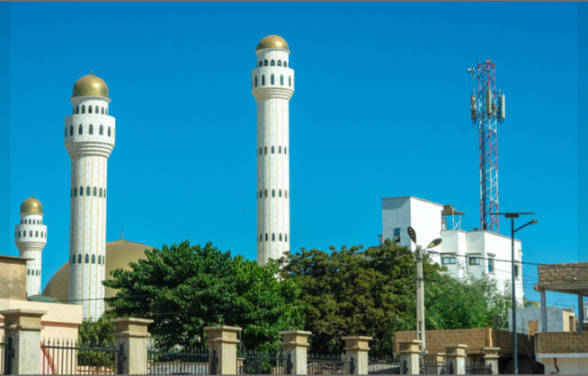 Wave équipe la Grande mosquée de Tivaouane, en matériel informatique de dernière génération Wave équipe la Grande mosquée de Tivaouane, en matériel informatique de dernière génération