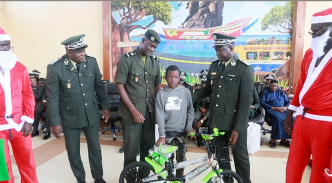 Noël 2025 : L’Administration pénitentiaire célèbre ses enfants, dans un esprit de solidarité et d’espérance Noël 2025 : L’Administration pénitentiaire célèbre ses enfants, dans un esprit de solidarité et d’espérance