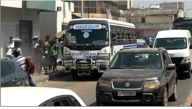 Thiès : Les usagers des transports en commun dénoncent le refus de baisser les prix du transport