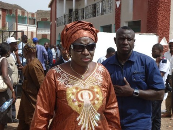 Kaolack : Aminata Touré vole au secours de son ancienne école primaire Kaolack : Aminata Touré vole au secours de son ancienne école primaire