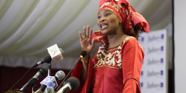 Aïssata Tall Sall: Beaucoup “d’argent dépensé au référendum pour arriver à ce petit Oui…!” Aïssata Tall Sall: Beaucoup “d’argent dépensé au référendum pour arriver à ce petit Oui…!”