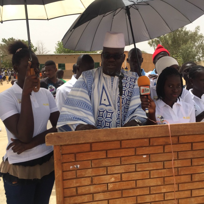 Mamadou Ndoye Bane de la TFM dans sa ville natale Pire. Mamadou Ndoye Bane de la TFM dans sa ville natale Pire.