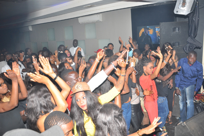 Rendez-vous dominical des Almadies: Pape Diouf élève la barre au Baramundi ce dimanche avec Pako Prod. Regardez Rendez-vous dominical des Almadies: Pape Diouf élève la barre au Baramundi ce dimanche avec Pako Prod. Regardez