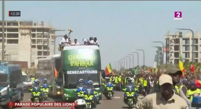 Parade des champions d’Afrique dans les rues de Dakar (Photos)