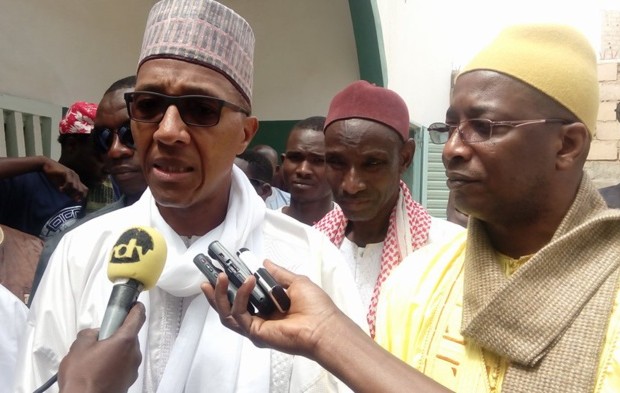 Livre blasphème sur le prophète : Abdoul Mbaye répond en larmes et sèchement à ceux qui parlent d’intolérance Livre blasphème sur le prophète : Abdoul Mbaye répond en larmes et sèchement à ceux qui parlent d’intolérance