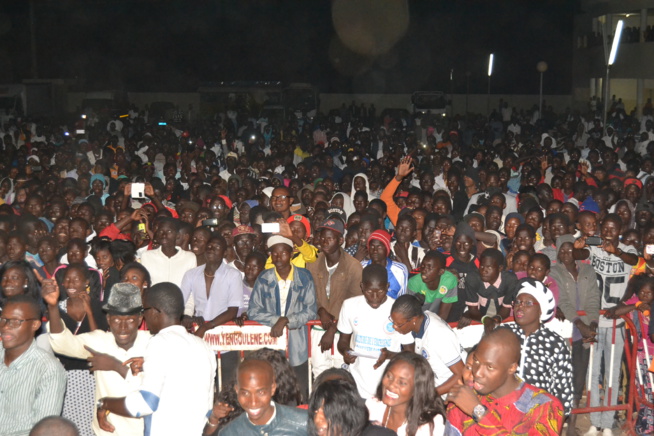 En direct de Bambeye: Concert de la jeunesse consciente Pape Diouf maître à l'université Alioune Diop