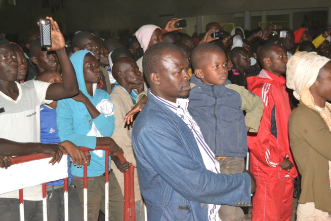 En direct de Bambeye: Concert de la jeunesse consciente Pape Diouf maître à l'université Alioune Diop