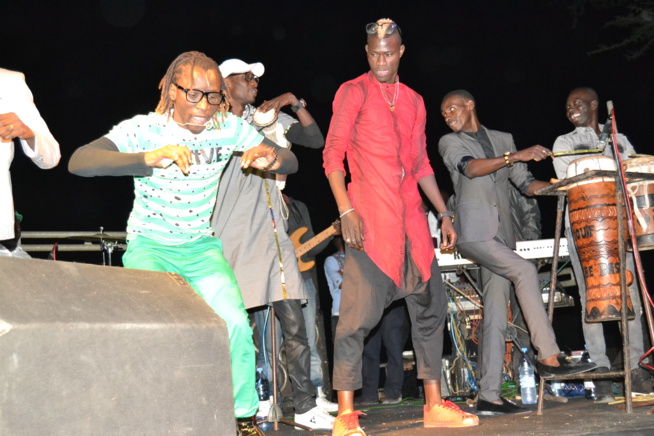 En direct de Bambeye: Concert de la jeunesse consciente Pape Diouf maître à l'université Alioune Diop