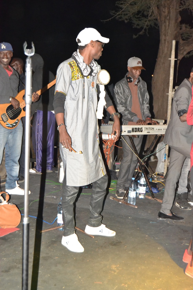 En direct de Bambeye: Concert de la jeunesse consciente Pape Diouf maître à l'université Alioune Diop