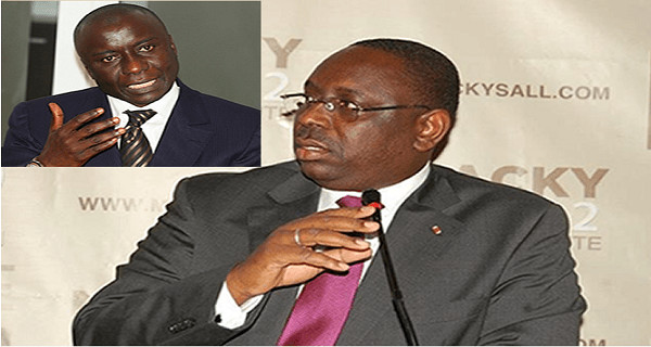 Des politologues analysent l’appel au dialogue: «Macky Sall cherche à isoler Idrissa Seck » Des politologues analysent l’appel au dialogue: «Macky Sall cherche à isoler Idrissa Seck »