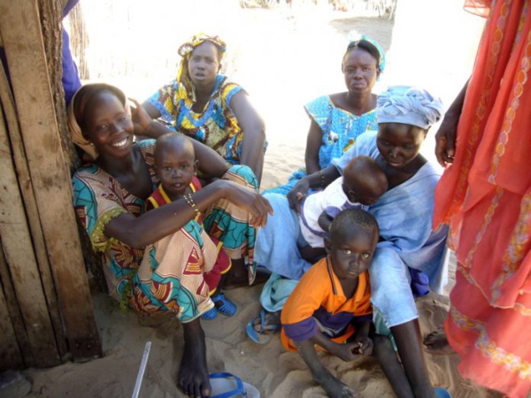 Reportage: Pourquoi certaines sénégalaises préfèrent la polygamie, suivez leurs raisonnements… Reportage: Pourquoi certaines sénégalaises préfèrent la polygamie, suivez leurs raisonnements…