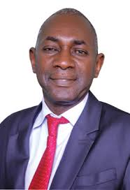 Littérature : Le Pr Saïdou Nourou Tall publie un livre sur les Organisations internationales africaines Littérature : Le Pr Saïdou Nourou Tall publie un livre sur les Organisations internationales africaines