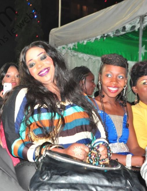 Exclusivité: Le chanteur Abou Thioubalo se pend ce lundi avec l'ex miss "Jogoma" Oumy Gaye.
