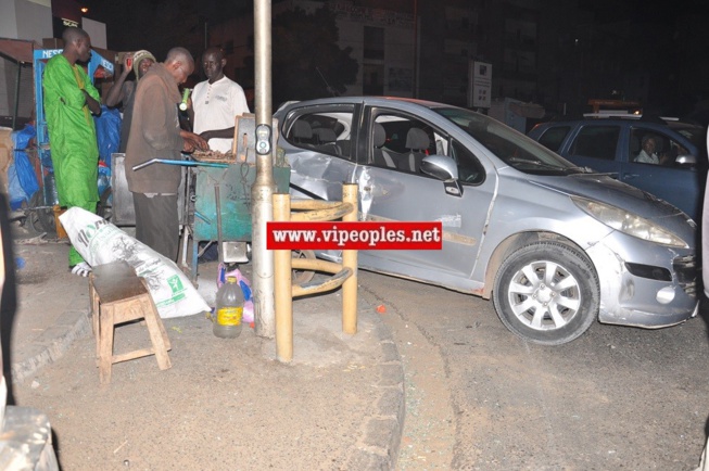 Accident au feu rouge de castor ce vendredi nuit à 1h 23m entre une voiture 307 et un L200 de la SDE. Accident au feu rouge de castor ce vendredi nuit à 1h 23m entre une voiture 307 et un L200 de la SDE.