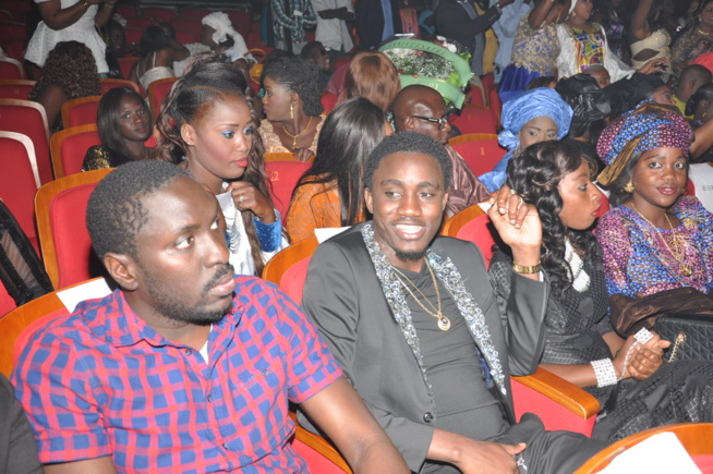 25 Ans de carrières, Papis Konaté réunit les ténors de la musique au grand théâtre: C'est la victoire de la musique Sénégalaise. 25 Ans de carrières, Papis Konaté réunit les ténors de la musique au grand théâtre: C'est la victoire de la musique Sénégalaise.