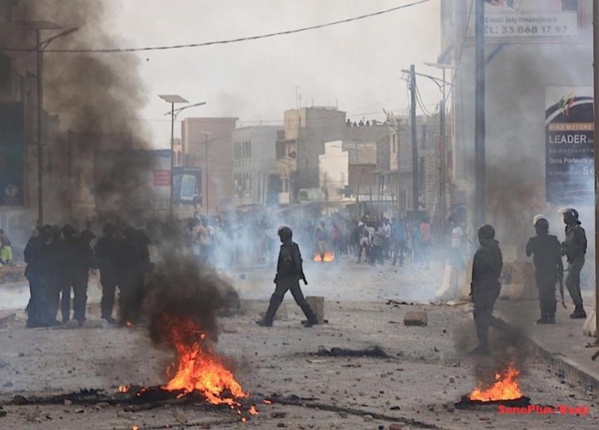 Litige foncier à Ouakam : les jeunes reprennent les manifestations Litige foncier à Ouakam : les jeunes reprennent les manifestations