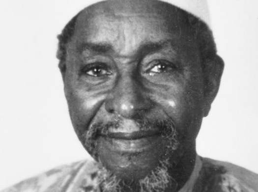 La Côte d’Ivoire rend hommage à l’écrivain Amadou Hampâté Bâ 25 ans après sa mort La Côte d’Ivoire rend hommage à l’écrivain Amadou Hampâté Bâ 25 ans après sa mort