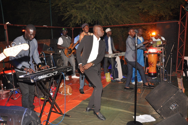 En direct des Baobabs de la Somone, Pape Diouf dans la chaleur de la petite cote. Regardez et rendez-vous ce dimanche au Baramundi. En direct des Baobabs de la Somone, Pape Diouf dans la chaleur de la petite cote. Regardez et rendez-vous ce dimanche au Baramundi.