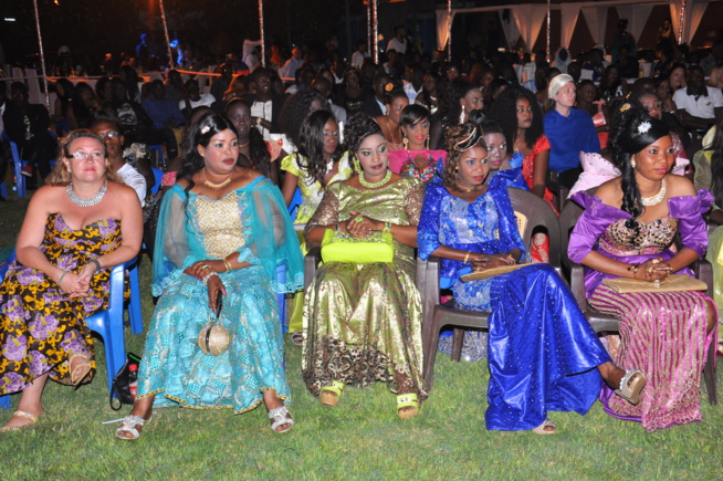 En direct des Baobabs de la Somone, Pape Diouf dans la chaleur de la petite cote. Regardez et rendez-vous ce dimanche au Baramundi. En direct des Baobabs de la Somone, Pape Diouf dans la chaleur de la petite cote. Regardez et rendez-vous ce dimanche au Baramundi.