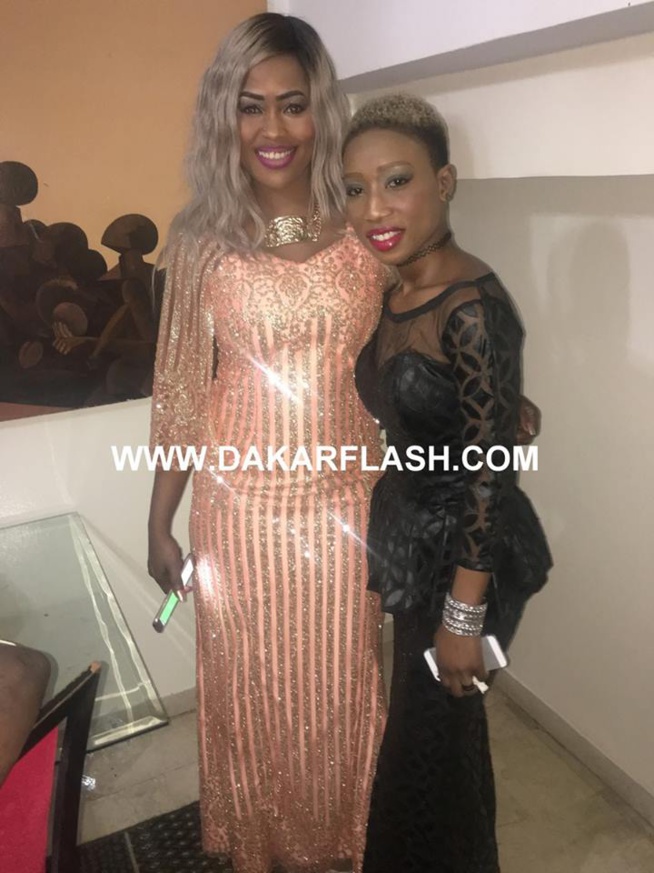 Les images du mariage de Adama, fille du célèbre photographe Ousmane Ndiaye Dago Les images du mariage de Adama, fille du célèbre photographe Ousmane Ndiaye Dago