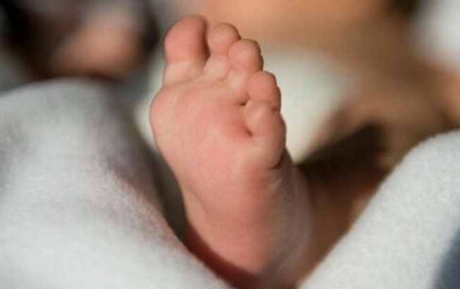 Une divorcée étrangle son bébé né d'une relation interdite avec son beau-frère Une divorcée étrangle son bébé né d'une relation interdite avec son beau-frère