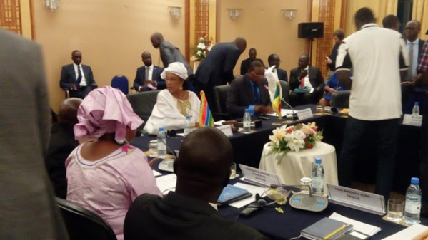 Consultations bilatérales entre la Gambie et le Sénégal - Le texte intégral du Procès-verbal Consultations bilatérales entre la Gambie et le Sénégal - Le texte intégral du Procès-verbal
