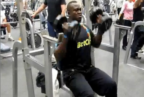 Modou Lô se prépare activement… Modou Lô se prépare activement…