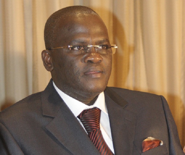 Modibo Diop sur les retrouvailles de la famille libérale : « Je conseille aux états-majors politiques du Pds et de l’Apr de laisser le fils (Macky) parler à son père (Wade) » Modibo Diop sur les retrouvailles de la famille libérale : « Je conseille aux états-majors politiques du Pds et de l’Apr de laisser le fils (Macky) parler à son père (Wade) »