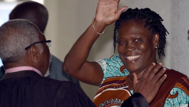 Côte d'Ivoire: Simone Gbagbo n'ira pas à la CPI, confirme le gouvernement Côte d'Ivoire: Simone Gbagbo n'ira pas à la CPI, confirme le gouvernement