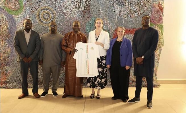 Mondial 2026 : 45 accréditations attribuées à la presse sénégalaise, des conditions strictes fixées Mondial 2026 : 45 accréditations attribuées à la presse sénégalaise, des conditions strictes fixées