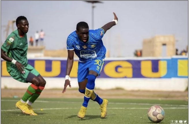 Football : La FIFA interdit à l’AS Pikine et à Teungueth FC, de recruter Football : La FIFA interdit à l’AS Pikine et à Teungueth FC, de recruter