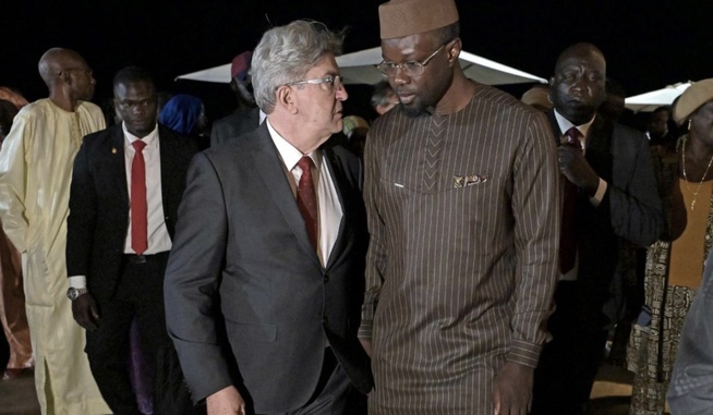 C'est absurde" : La réaction de Jean-Luc Mélenchon après le vote de la loi contre l'homosexualité C'est absurde" : La réaction de Jean-Luc Mélenchon après le vote de la loi contre l'homosexualité